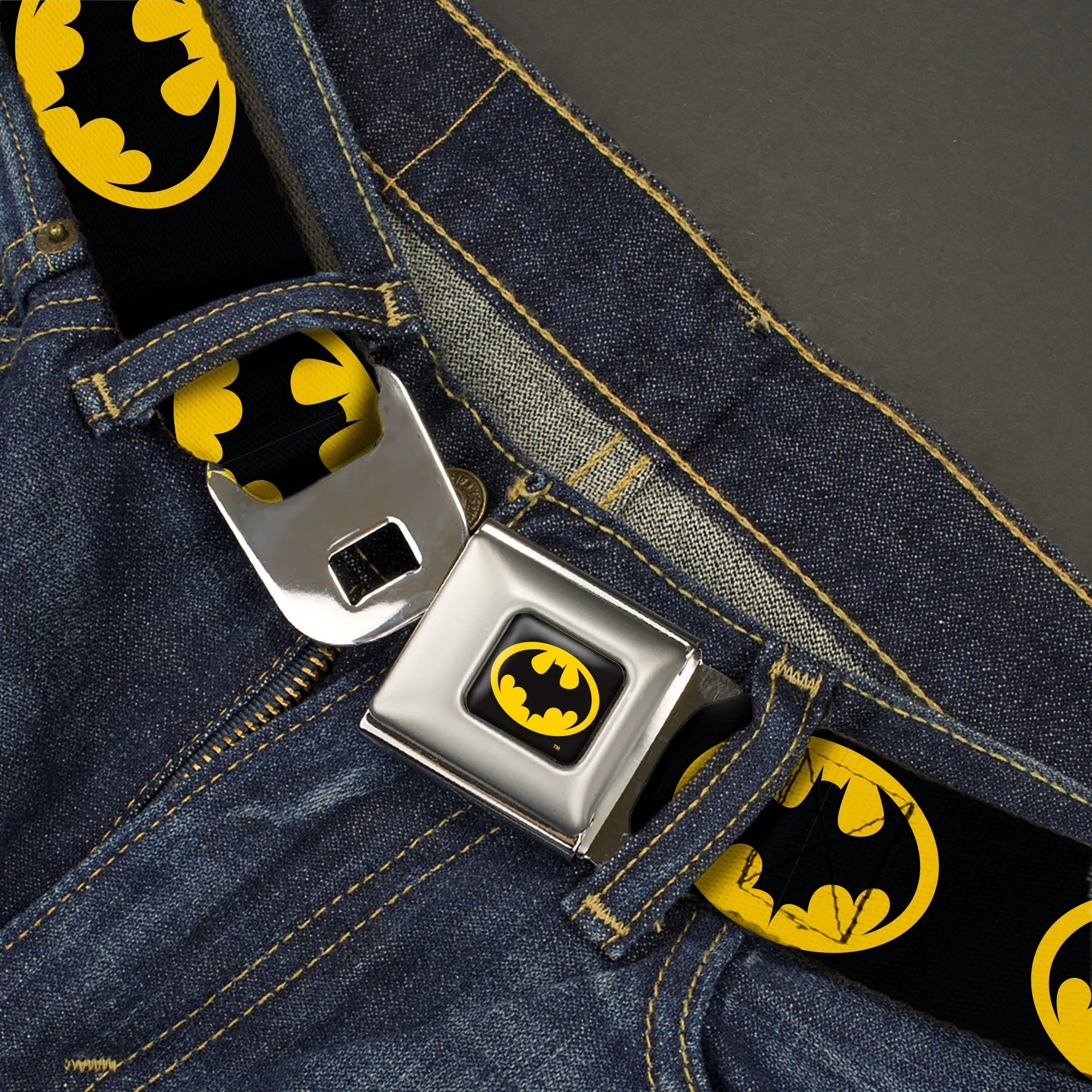 Batman 1989 Logo Full Color Black/Yellow Seatbelt Belt - Batman 1989 Logo Black/Yellow Webbing
