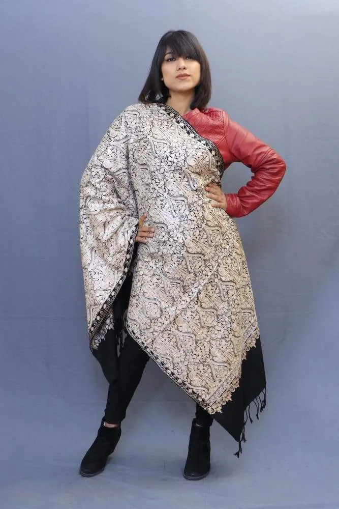 Black Colour Stole With Kashmiri Embroidery Compliments The Wearer For Owning A Unique Accessory.