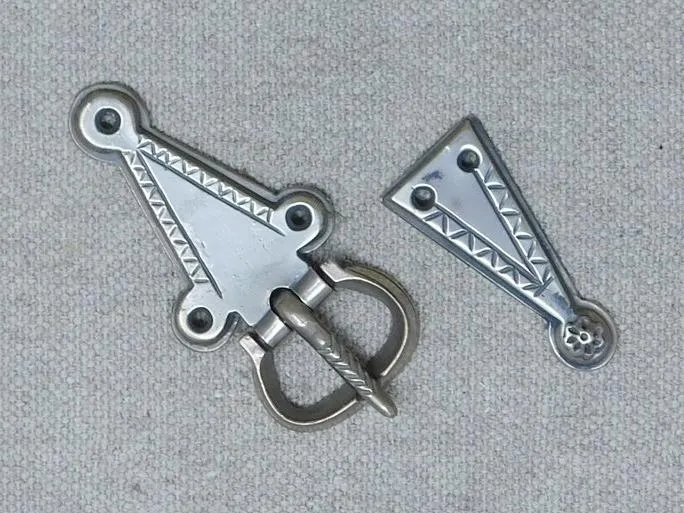 Buckle Set 8