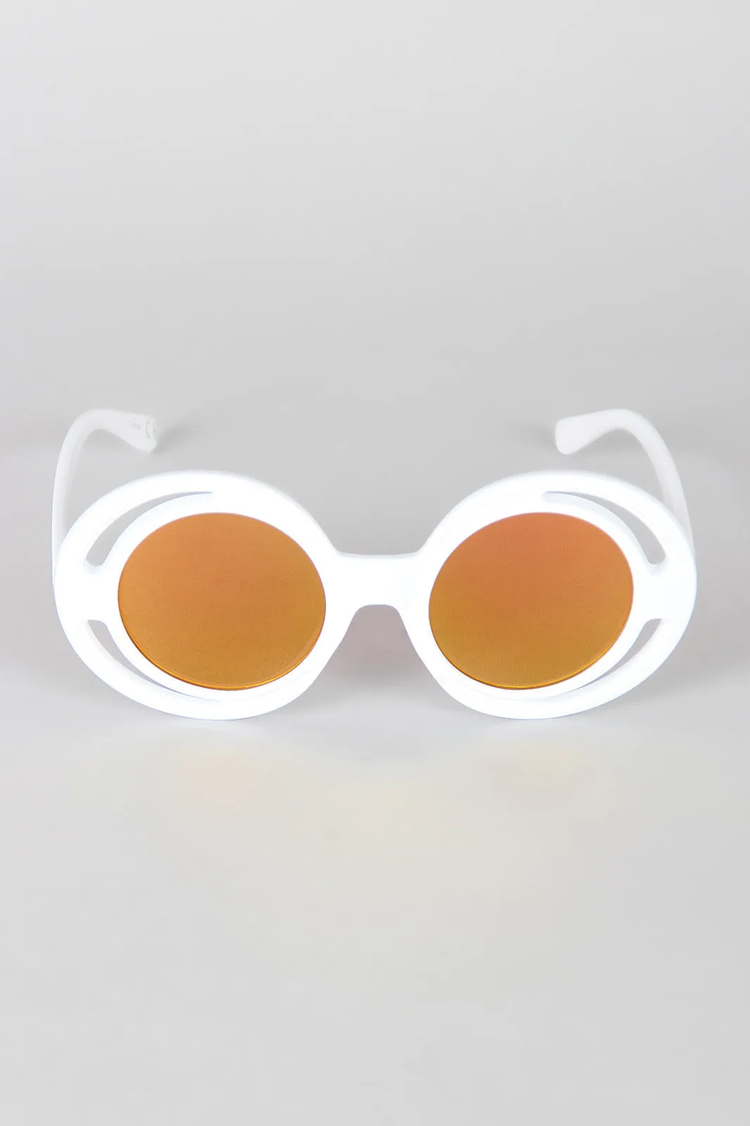 Bugs Eye Cutout Round Sunglasses