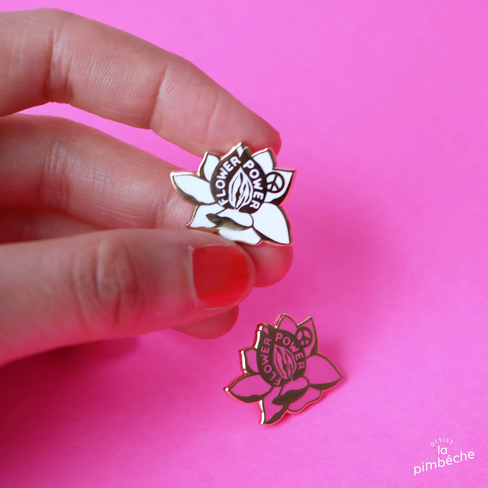 Flower Power in white